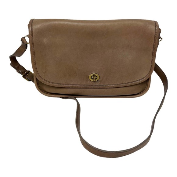 Coach Handbags - Vintage Coach New York City NYC Taupe City Bag Authentic